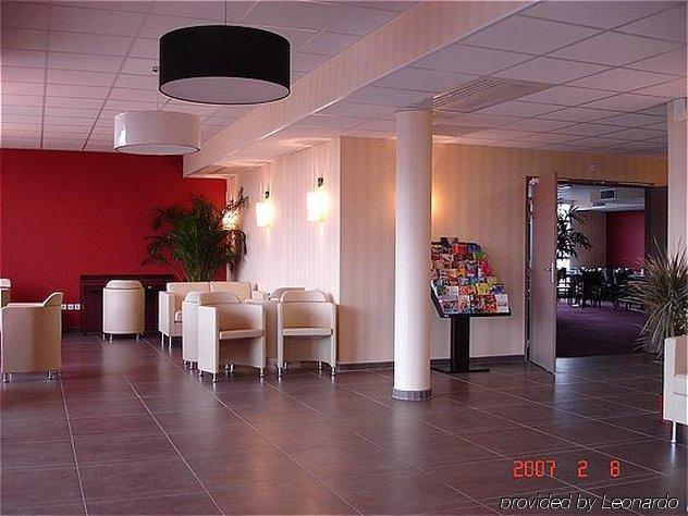 Ibis Styles Lyon Meyzieu Arena Stadium インテリア 写真