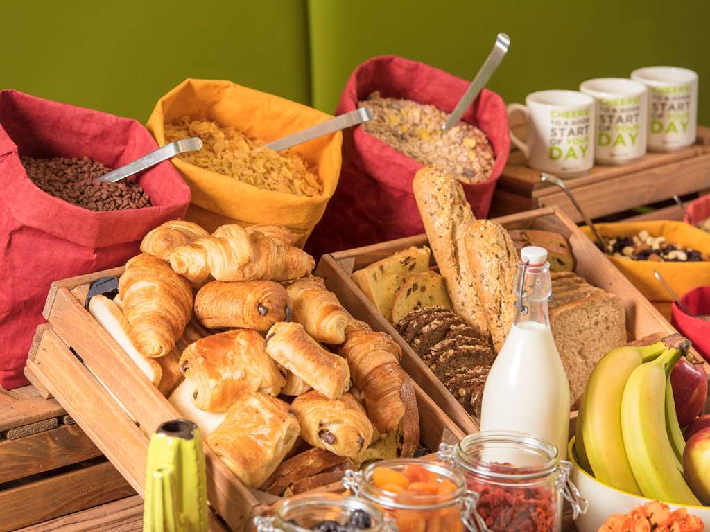 Ibis Styles Lyon Meyzieu Arena Stadium レストラン 写真